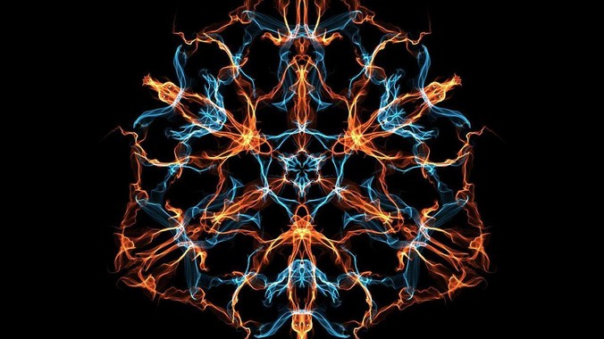 网恋发现对方太好看了怎么办？